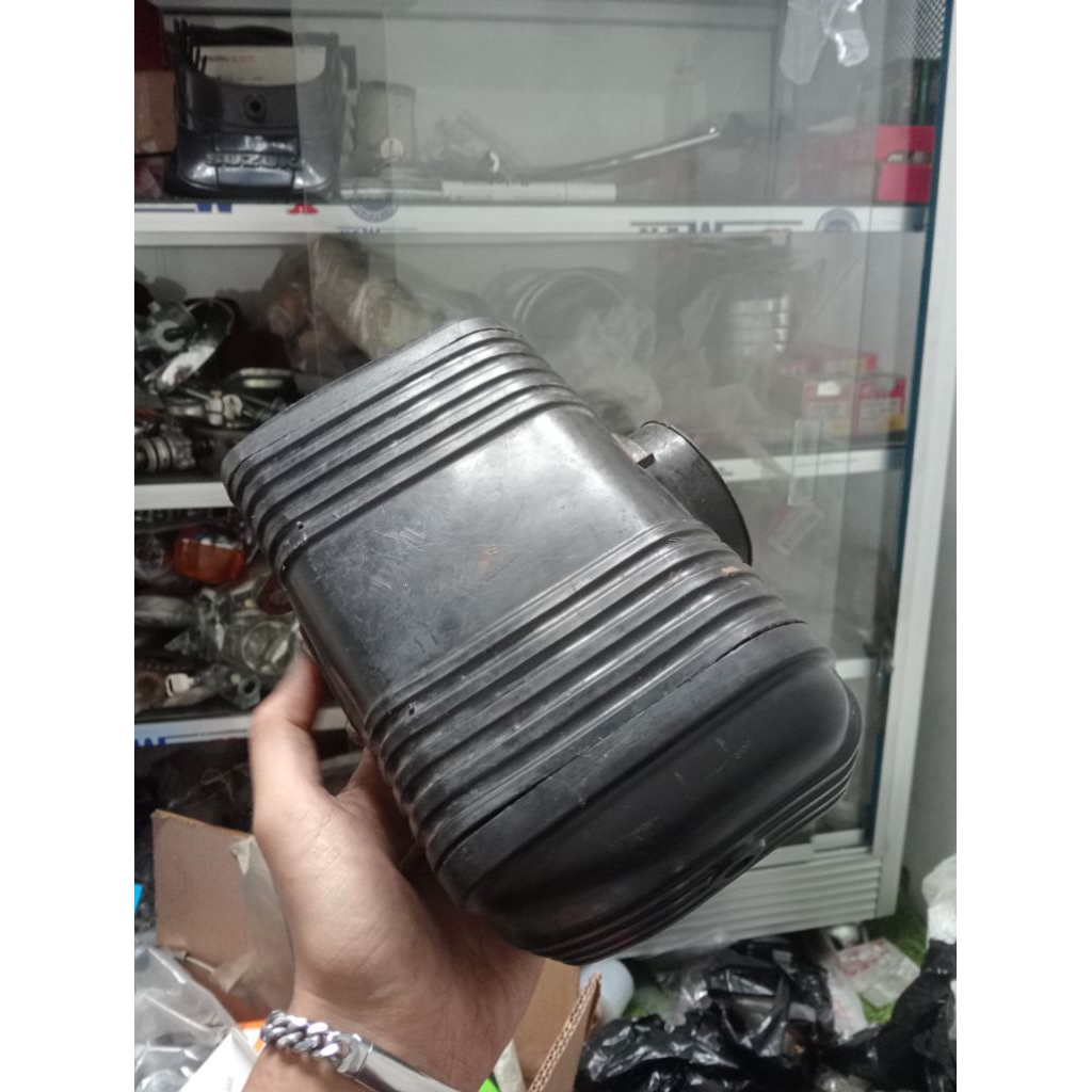 กล่องกรองคู่ Suzuki gt185 ดั้งเดิม