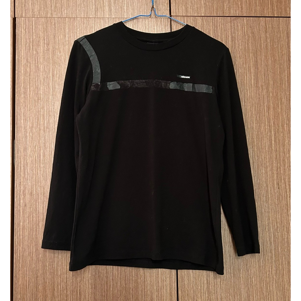 Eider เสื้อยืดสีดําแขนยาวเนื้อนุ่ม pl