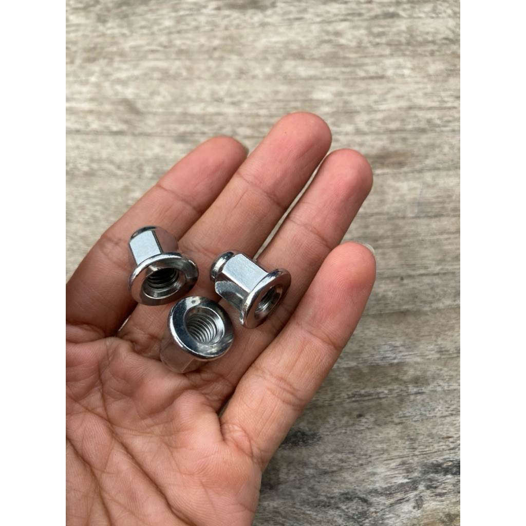 M 8 Cap Nut M8 Head Nut 12 chrome Head Nut