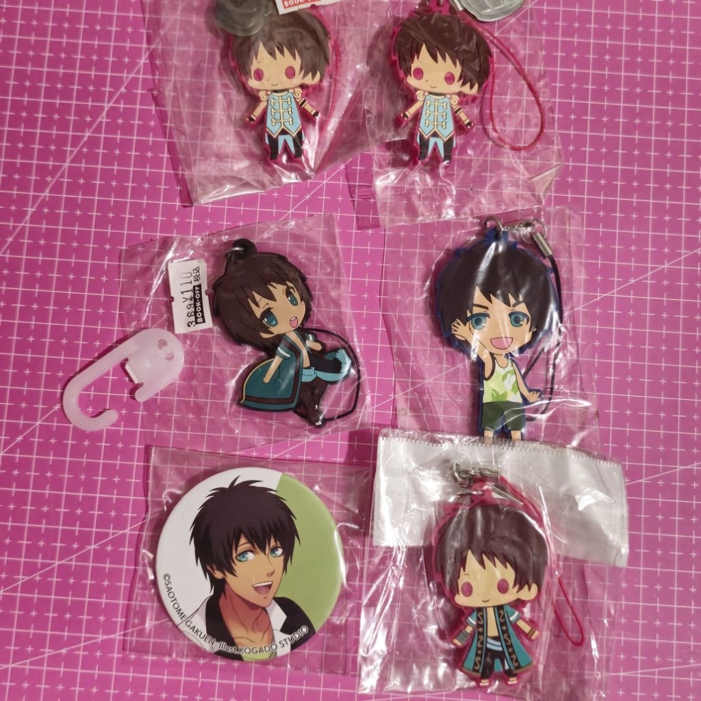 GANTUNGAN Aijima cecil Utapri uta no prince และพวงกุญแจสายยาง badge pin สินค้าอย่างเป็นทางการ
