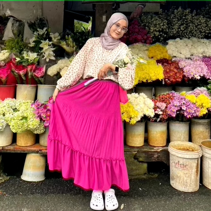 Clara Layered Skirt วัสดุพรีเมี่ยม