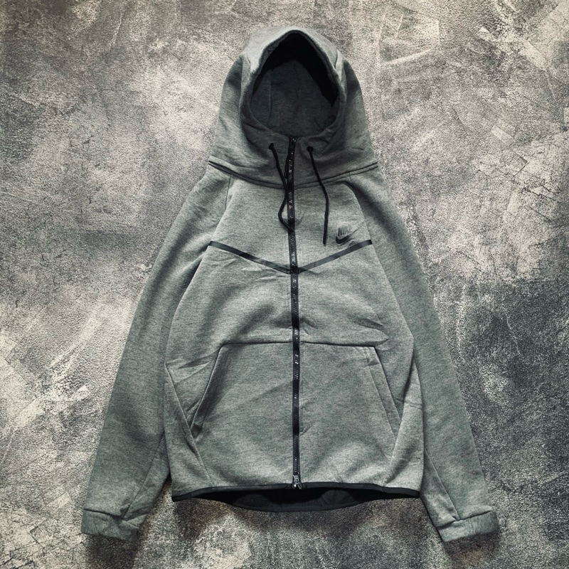 NIKE SPORTSWEAR TECH FLEECE HOODIE