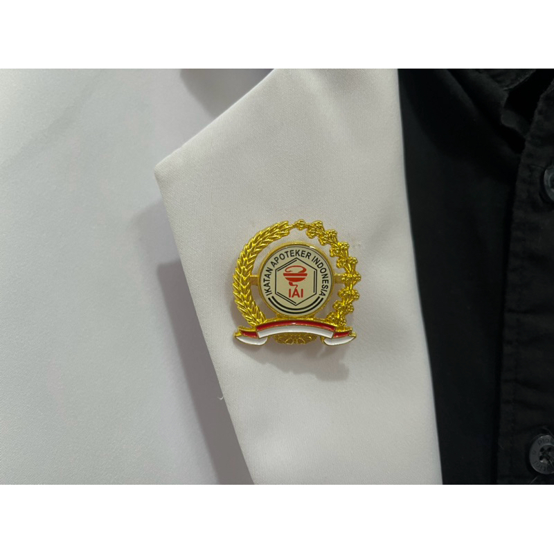 MERAH IAI (สมาคมเภสัชกรอินโดนีเซีย) ธงแดงขาว