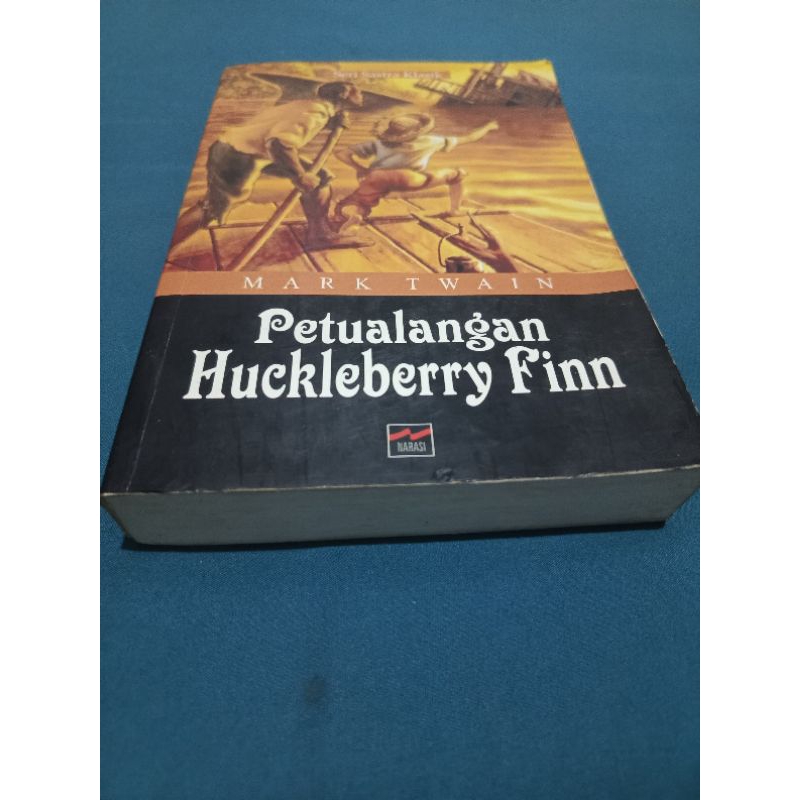 Huckleberry Finn Adventure - Mark Twain
