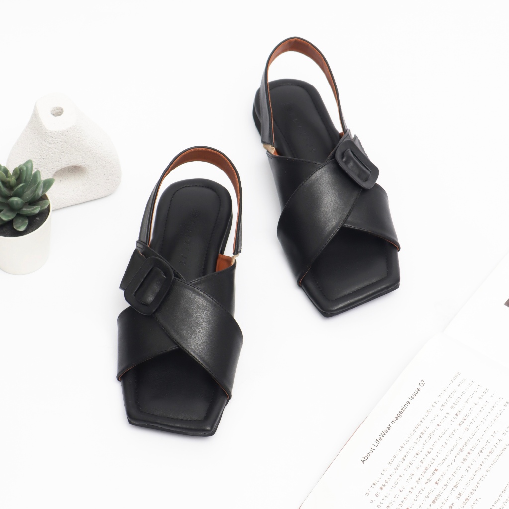 Amazeus CUNNING Block Heels 3cm Chunky Tofu Women