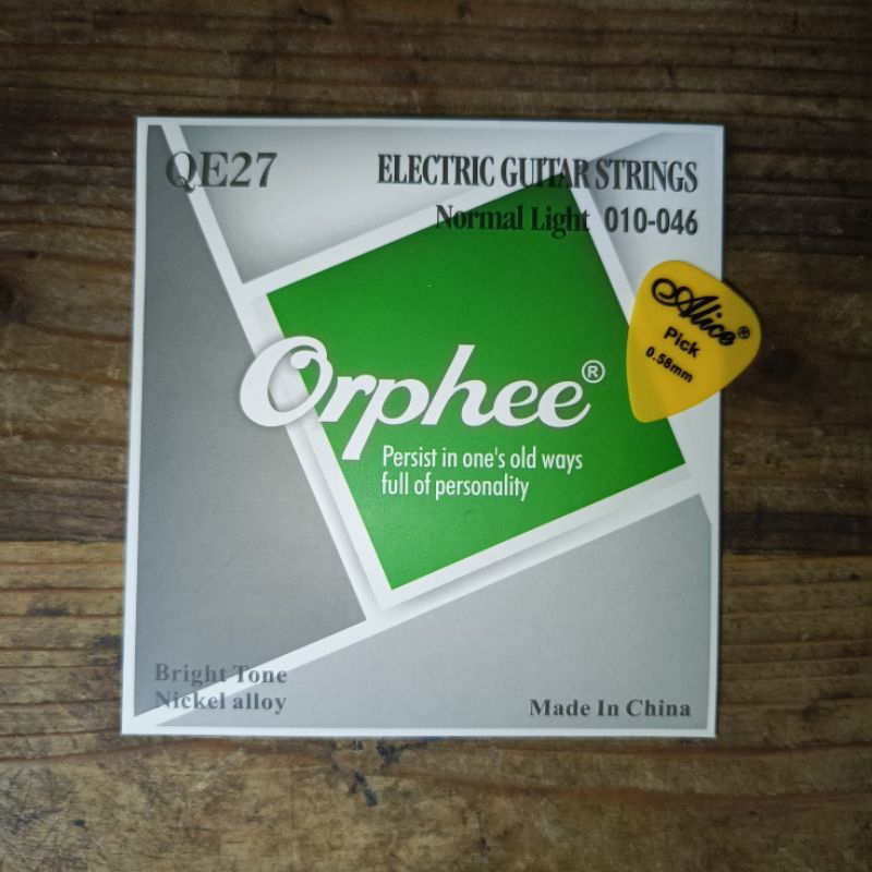 สายกีตาร์ไฟฟ้า - Orphee QE27 Normal Light 010-046 Original - Free Pick