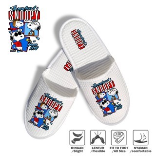 รองเท้าแตะ Snoopy Blue Waffle House/โรงแรม