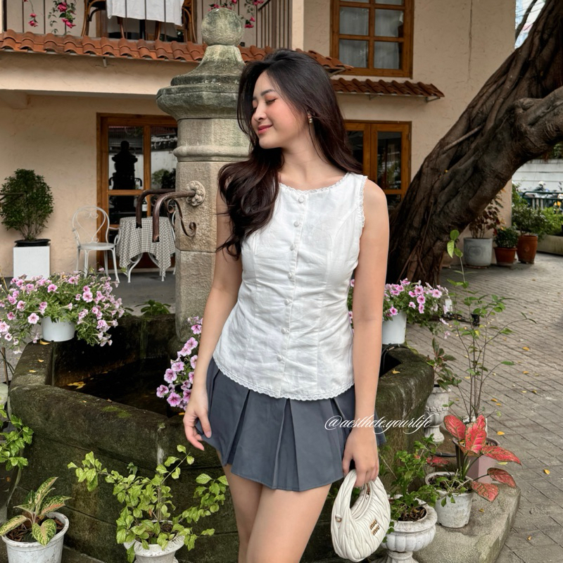 เสื้อกั๊กลูกไม้ Priscilla | ชีวิตที่คุณต้องการ