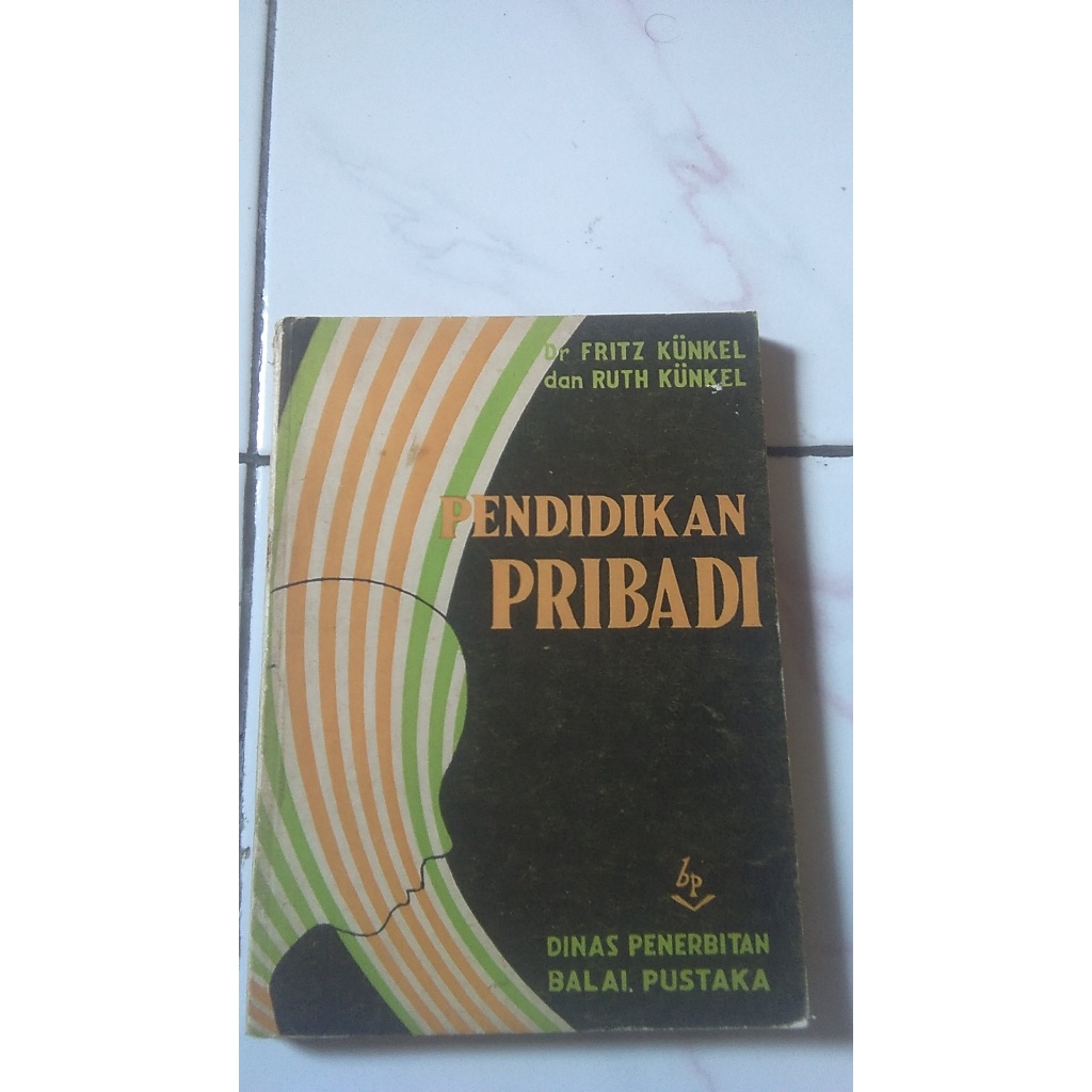 การศึกษาส่วนบุคคล - Fritz และ Ruth Kunkel