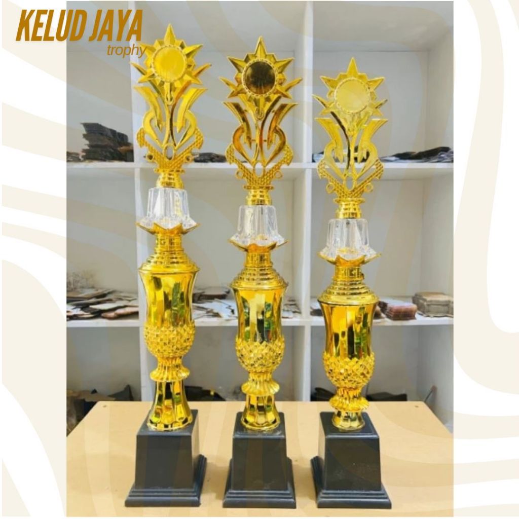 CHAMPION CUP 1-3 CUP PINEAPPLE GLASS STARFRUIT ความสูง 61-66 ซม.