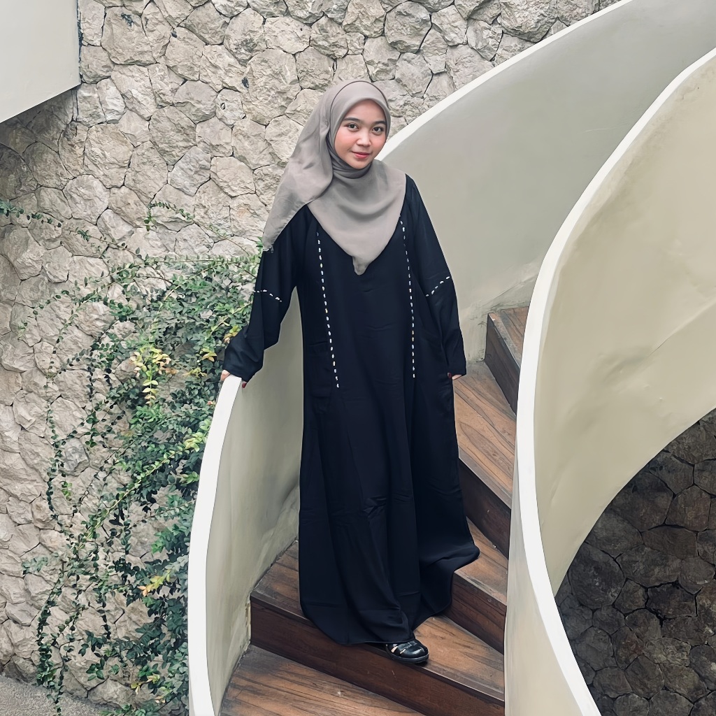 Abaya Gamis สีดําสําหรับวัยรุ่นชุดมุสลิมพื้นฐานธรรมดา Siari เรียบง่าย กลุ่มศึกษาอิสลาม