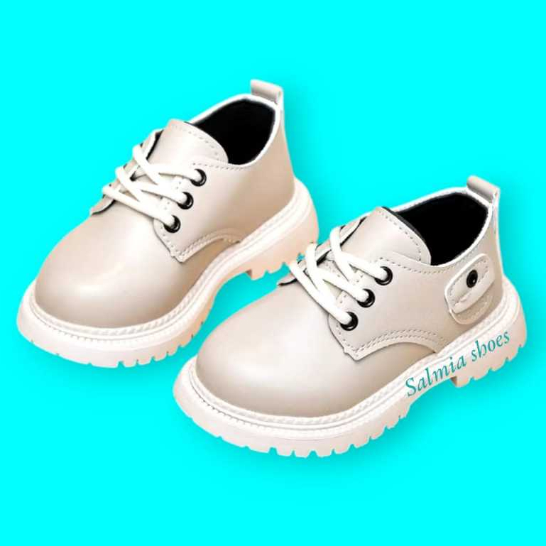 ใหม่ล่าสุด COOL DOKMART PANTOPEL CHILDREN SHOES SHOES รองเท้าสําหรับ CHILDREN AGE 1 ถึง 3 ปี