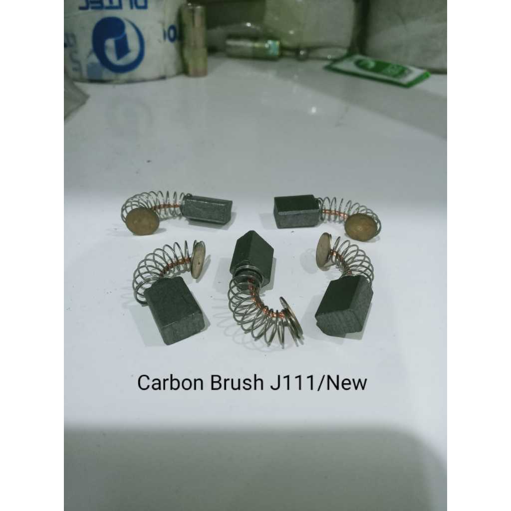MESIN เครื่องฉีดแปรงถ่าน J111
