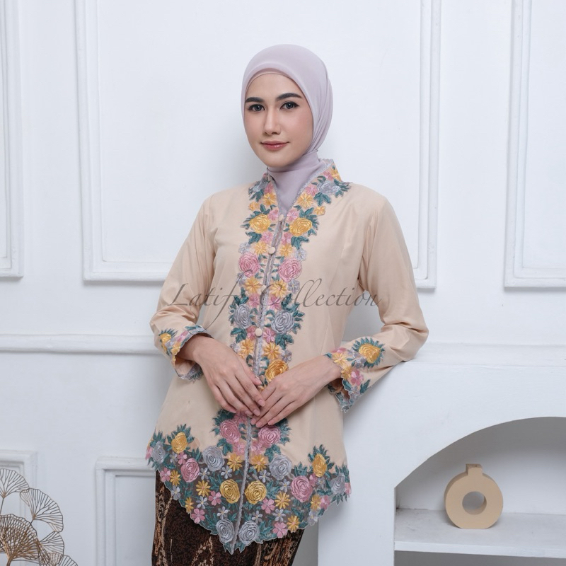 Katun Encim Kebaya ปักสี Floral Motif แขนยาว Micro Cotton วัสดุ