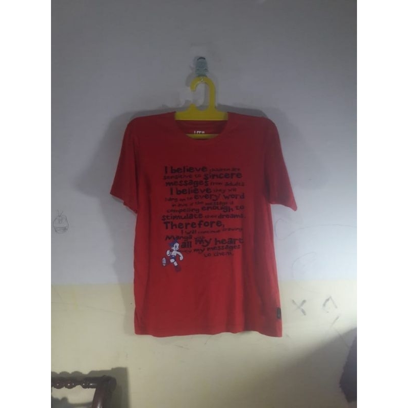 UNIQL0 x 45TR0 B0Y เสื้อยืดออริจินัล ไซส์ M (P69 x L52)