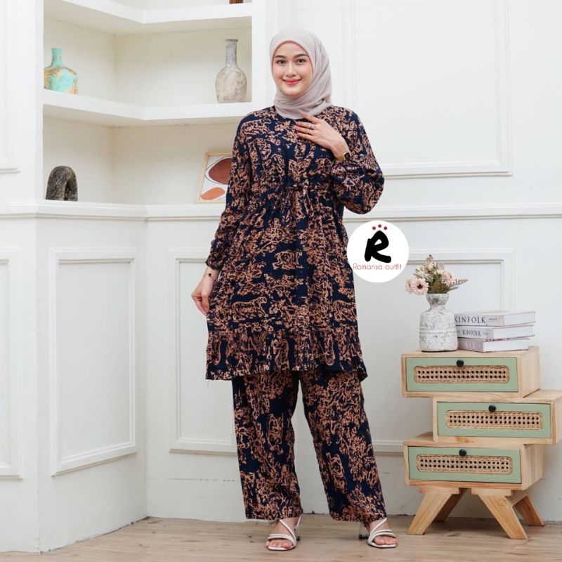 Princess MALI ABSTRACT JUMBO TUNIC SET LD 120 & ชุด LD 110 BUSUI TUNIC