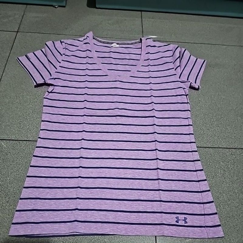เสื้อกีฬา underarmour แบรนด์ Preloved