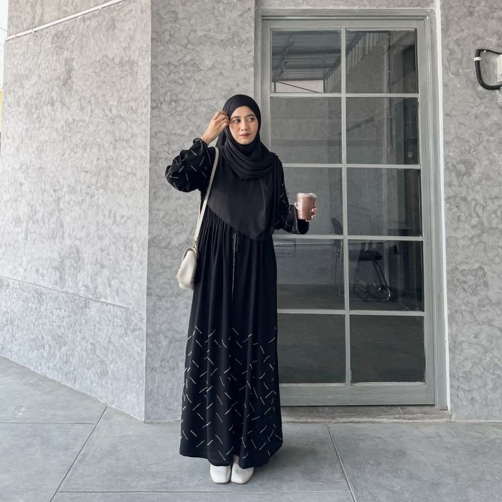 5.5- Abaya สีดํา 3 ชั้นรวม - ABAYA DUBAI ROBIAH - ชุดมุสลิมสําหรับผู้ใหญ่และวัยรุ่น - พร้อมส่ง Reque