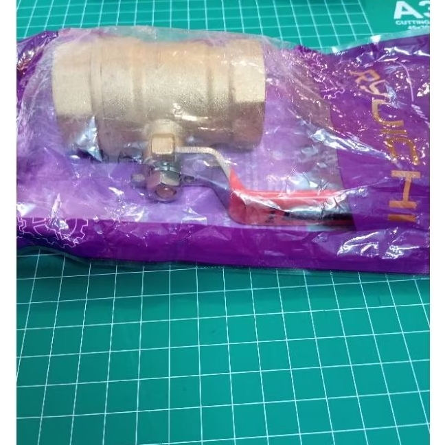 RYUICHI Ball Valve / Stop Valve 1" ทองเหลือง