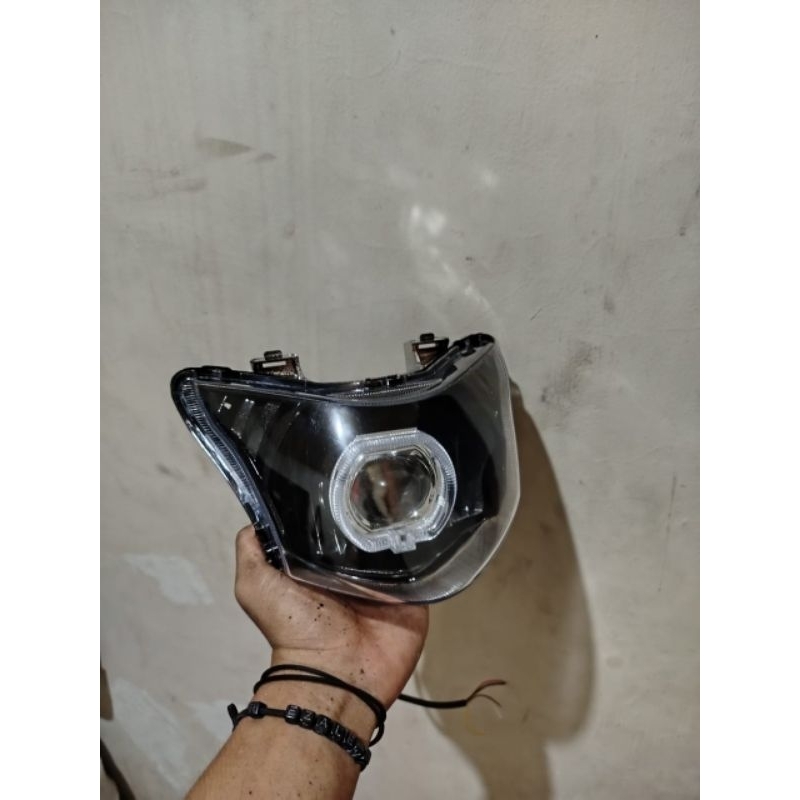 Revo fi Headlamp Plus Bild Ala Ala Ala Ala Ala 2.5 นิ้ว พร้อมใช้งาน