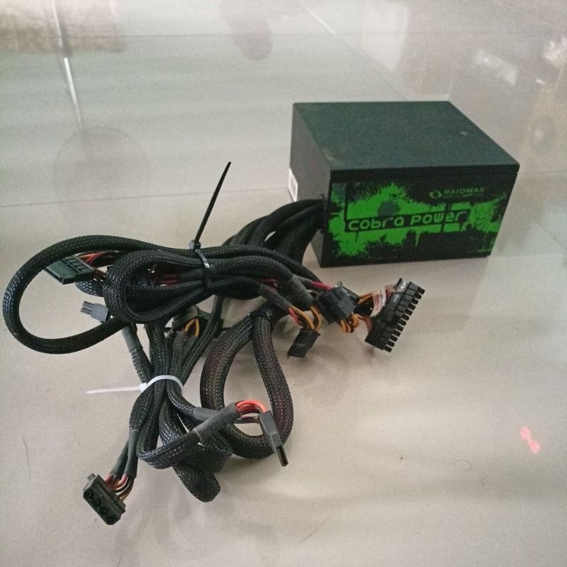 Raidmax Cobra Power 600W 80+ PSU สีบรอนซ์ (UNIT เท่านั้น)