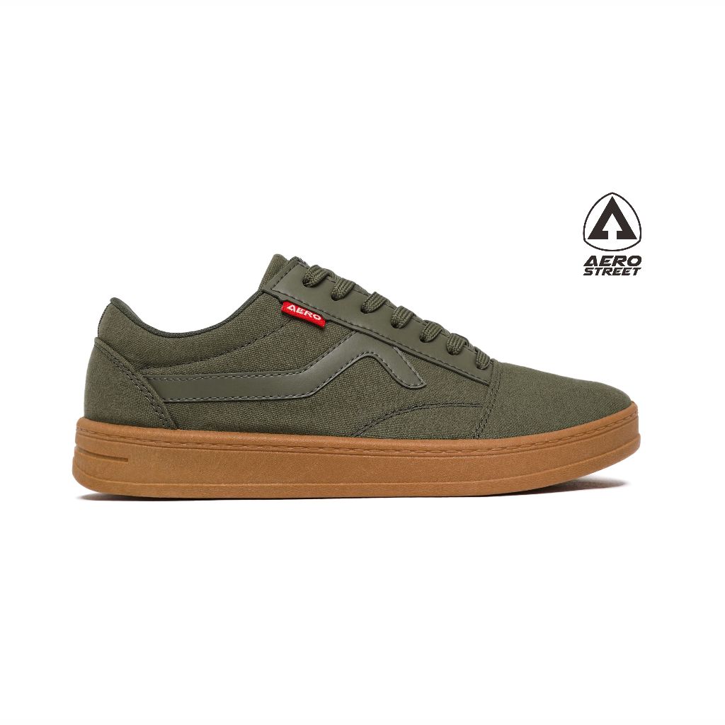 Aerostreet 37-44 Massive Low 2.0 Olive Gum - รองเท้าผ้าใบลําลอง