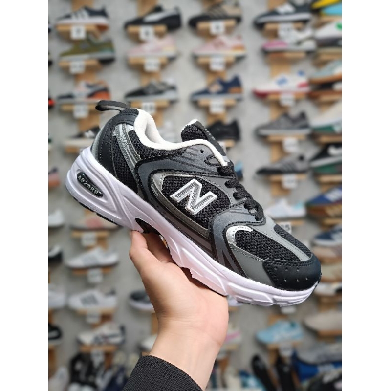 ! Nb 530 BLACK SILVER/BLACK MAGIC รองเท้า