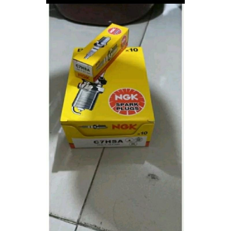 หัวเทียน C7hsa เนื้อหา 10 ชิ้น หัวเทียน C7hsa, Mio, F1Zr, Vega, grand ฯลฯ (10 ชิ้น)