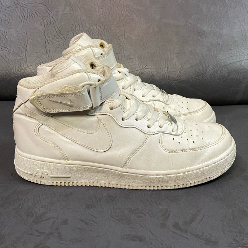 Sz41 รองเท้า Nike Air Force 1 Mid White มือสอง