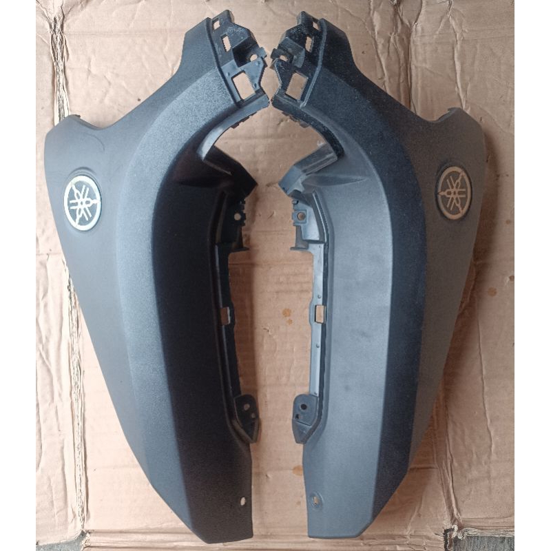 ฝาครอบแผงคอด้านหน้าสําหรับ YAMAHA NMAX ใหม่ CONNETED TURN SIGNAL LAMP HOLDER