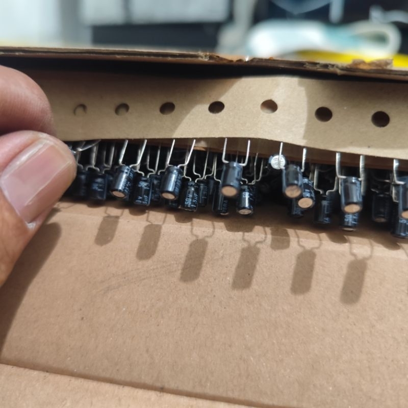Elko 1.5uf 50v / 1n5uf 50v NIPPON
