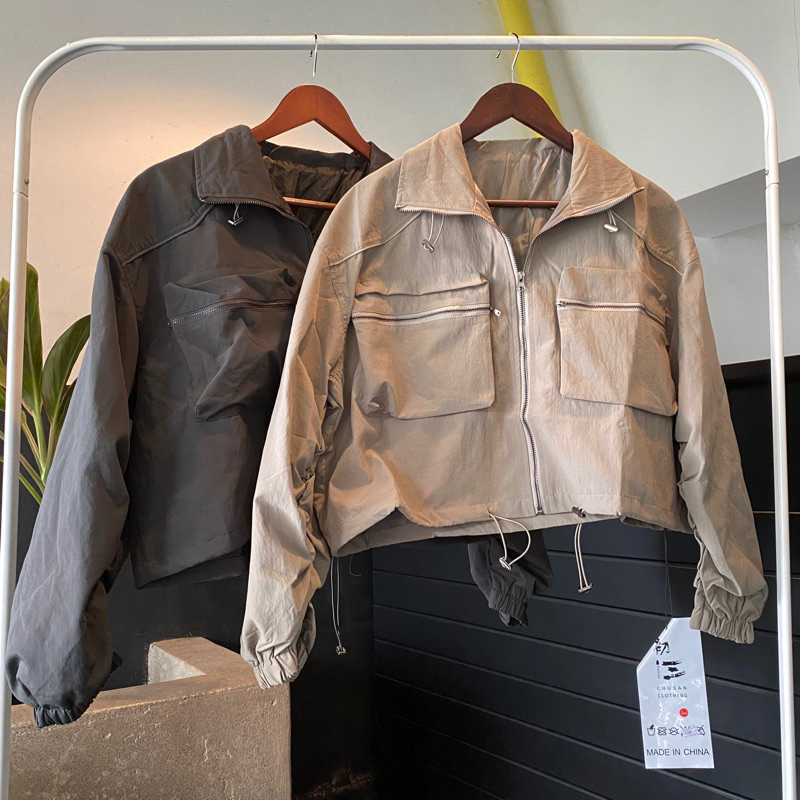 Laila Crop Jacket***