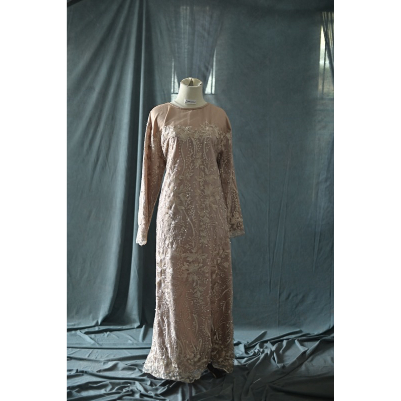 WEDDING GOWN PRELOVED / PARTY DRESS / BRIDEMAIDS GOWN / WEDDING DRESS / WEDDING KEBAYA / GRADUATION 