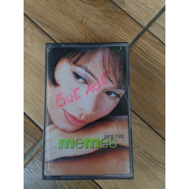 MEMES "หัวใจพรหม" ลาเซ็ตริบบิ้น