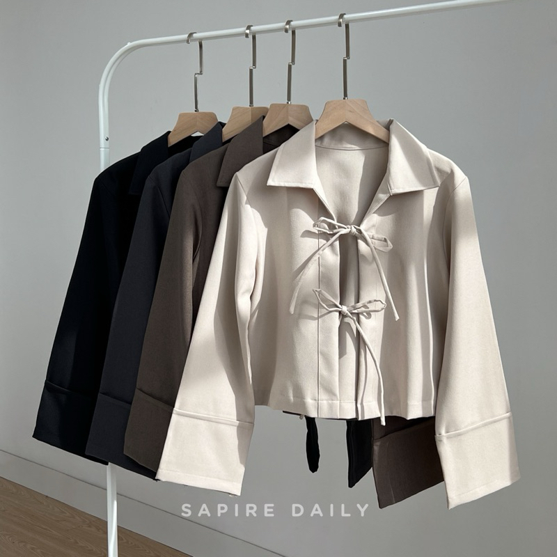 เสื้อครอป Lora Outer Blazer [spire ทุกวัน]