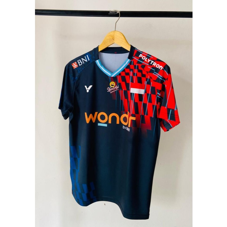 JOJO T 50002 NAVY Badminton Jersey โหลหน่วยแบบกําหนดเองสําหรับทัวร์นาเมนต์ปี 2025