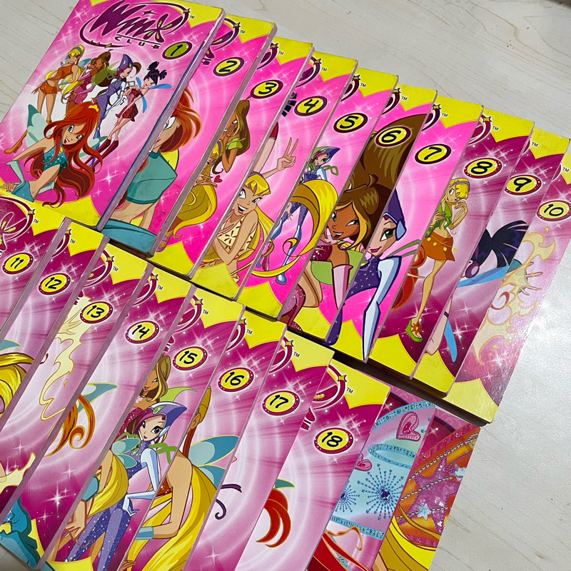 [Preloved] Winx Club Color Comic