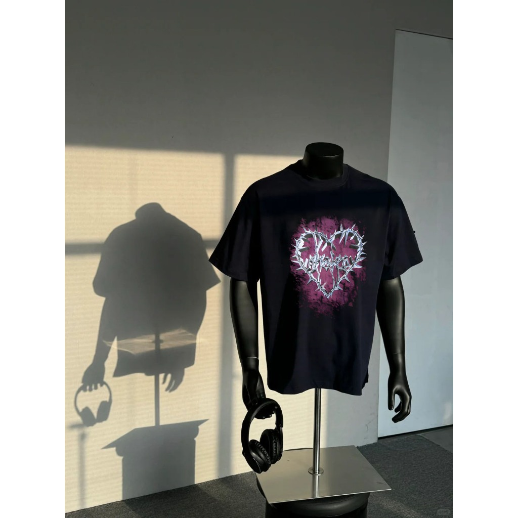 Hitam Asen KITTO เสื้อยืด Oversize Iron sink heart | เสื้อยืดผู้ชายสีดํา | เสื้อยืดผู้ชายและผู้หญิง