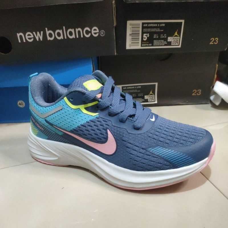 รองเท้า RUNNING SPORT