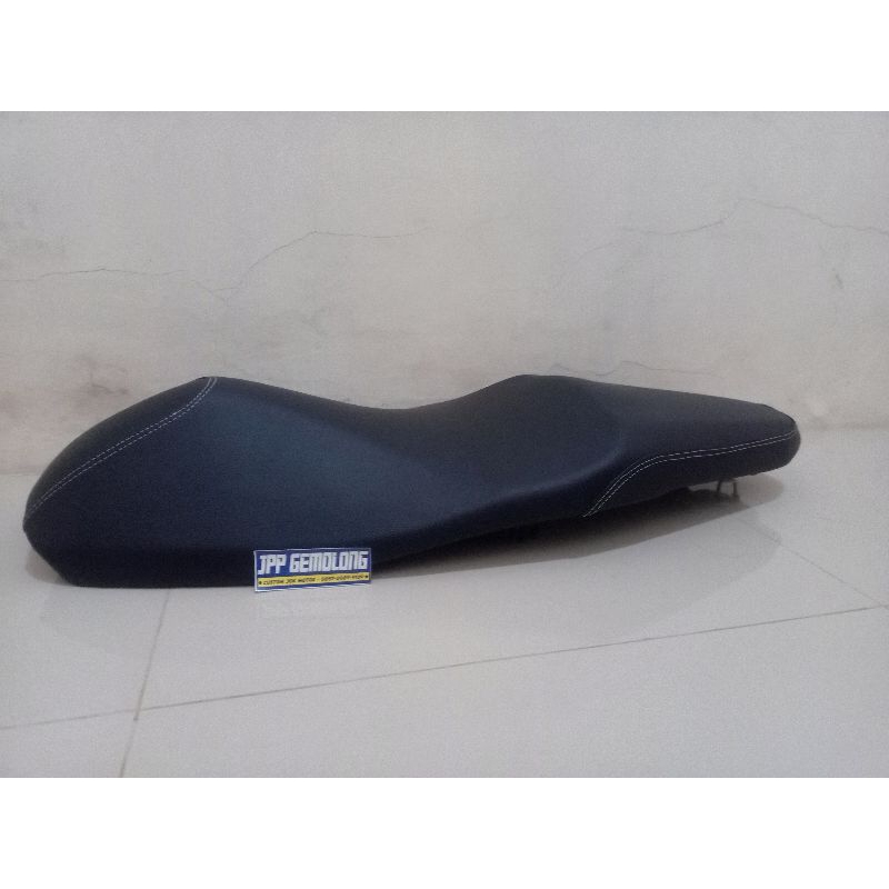 เบาะมาตรฐาน Honda PCX 150/160 - Honda PCX 150/160 เบาะหนังเรียบ