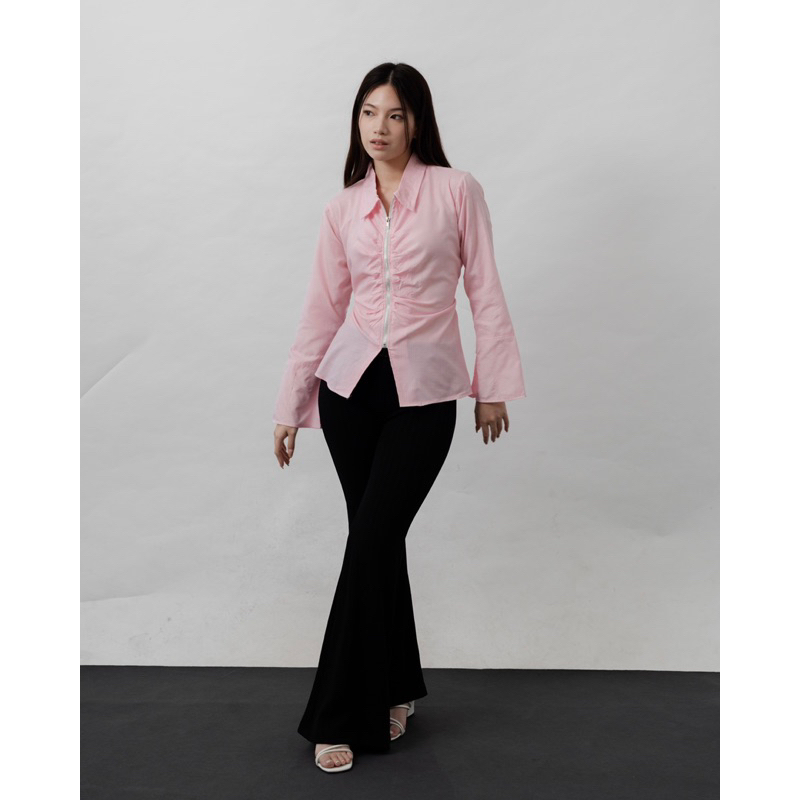 Kemeja Hollingberry - Minnie Zipper Fit Shirt Womens Fit Body Shirt