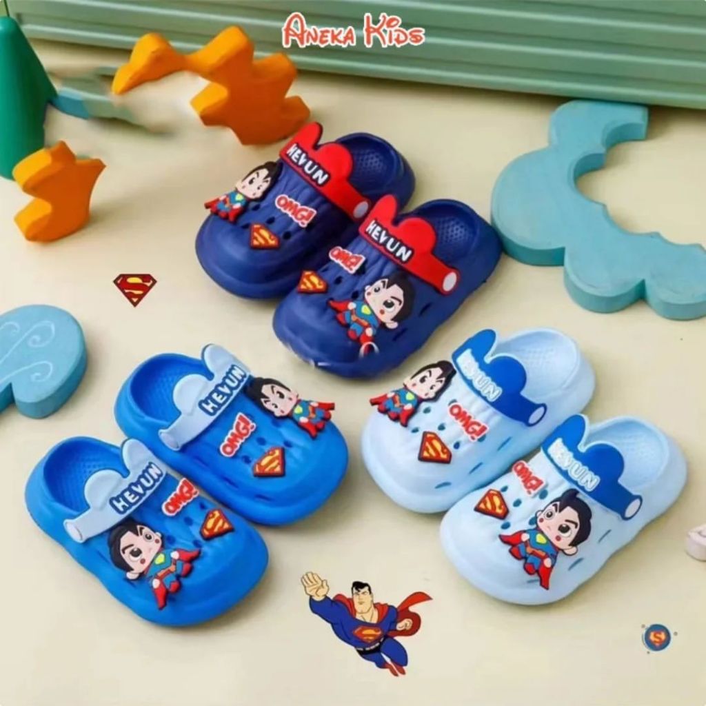 รองเท้าแตะกบเด็กชาย Superman