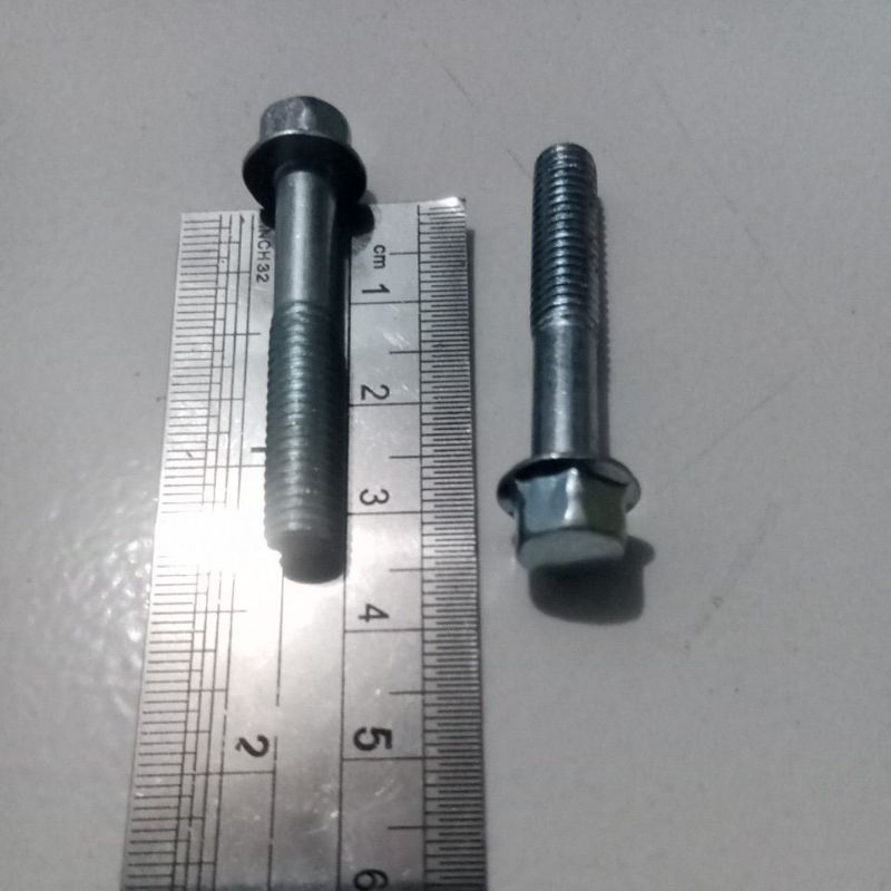 Cvt bolt m6x3.5cm กุญแจ 8