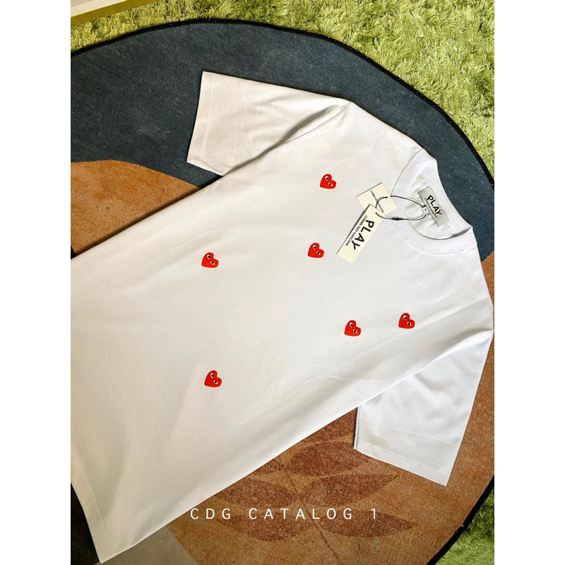 CDG PLAY COME DES GARCONS เสื้อยืด