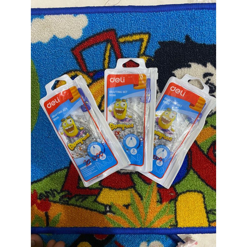 RULER SET + PLACE / RULER SET CONTAINS 4 ชิ้น RULERS