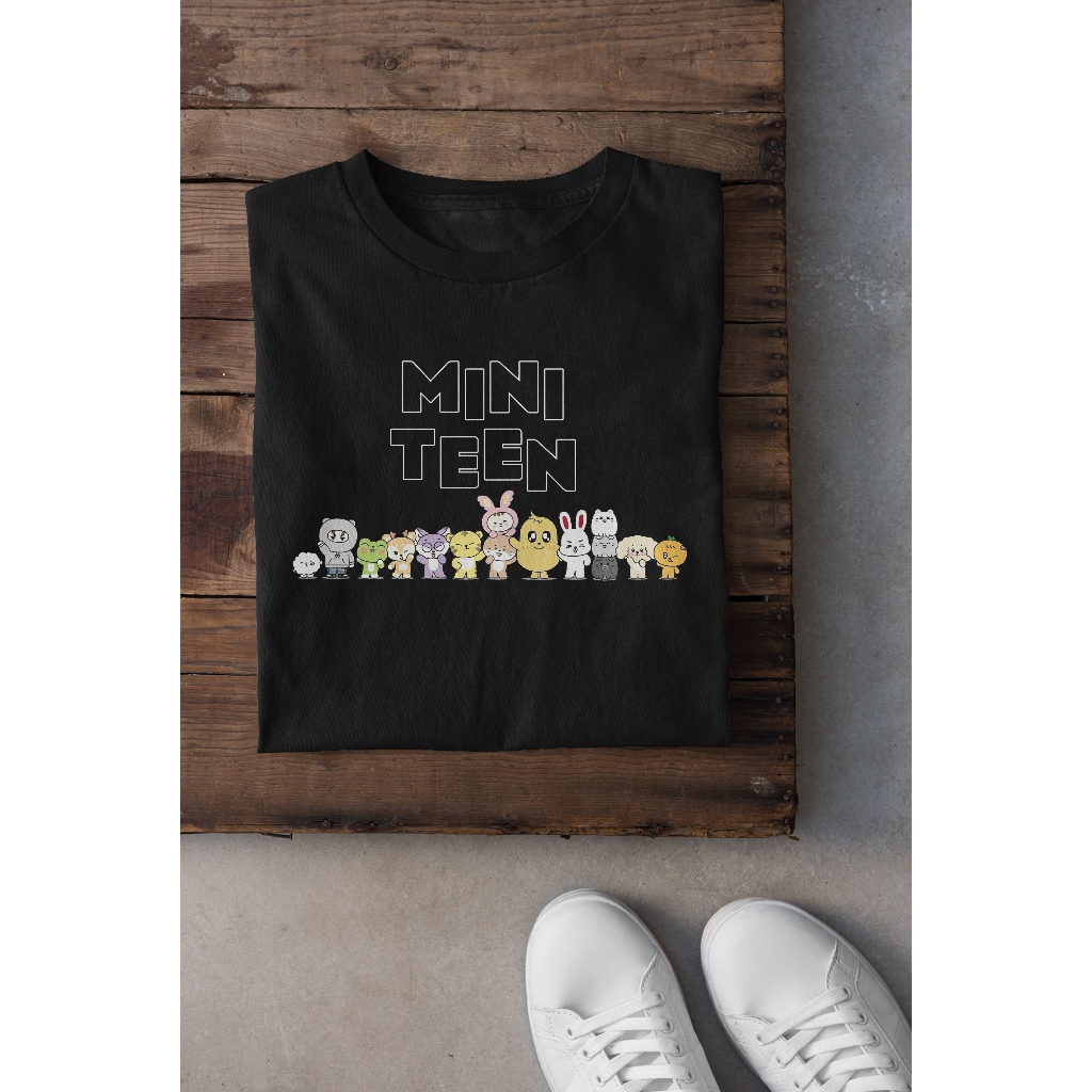 Pretty Savage- เสื้อยืด Mi-ni-teen 7teen