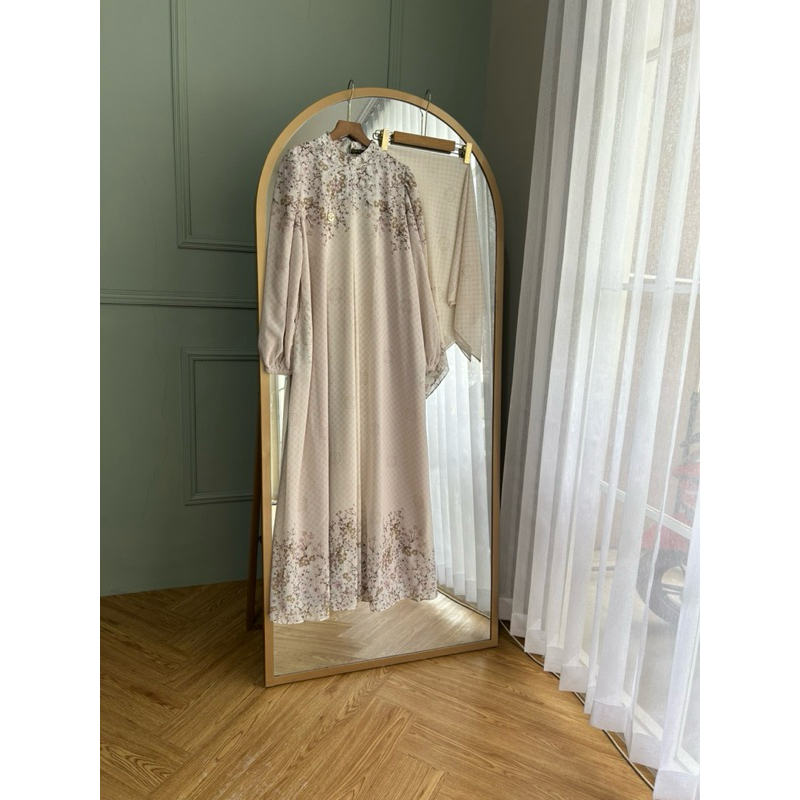 Oliviamo Mala Dress LD110 Non Busui - Party Dress