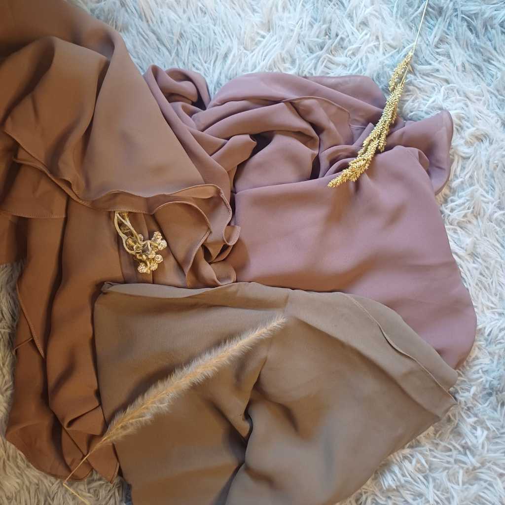 Muslimah Hijab - Basic Syari Bergo Hijab - Arabic Chiffine - L