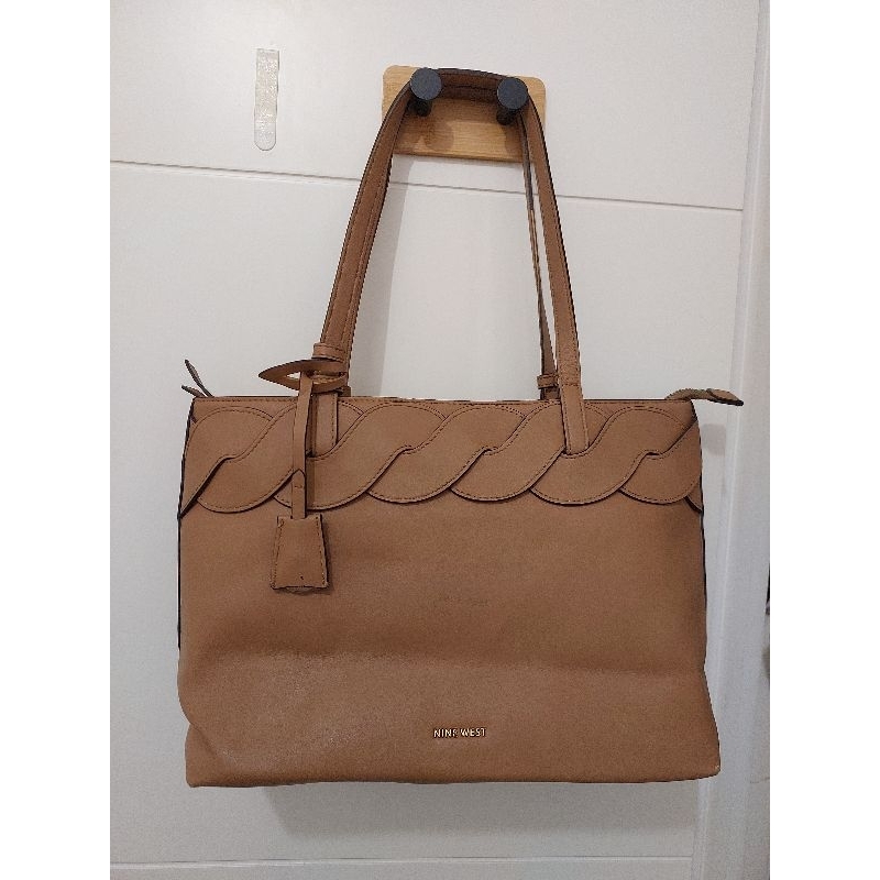 กระเป๋า Nine West Brown Preloved