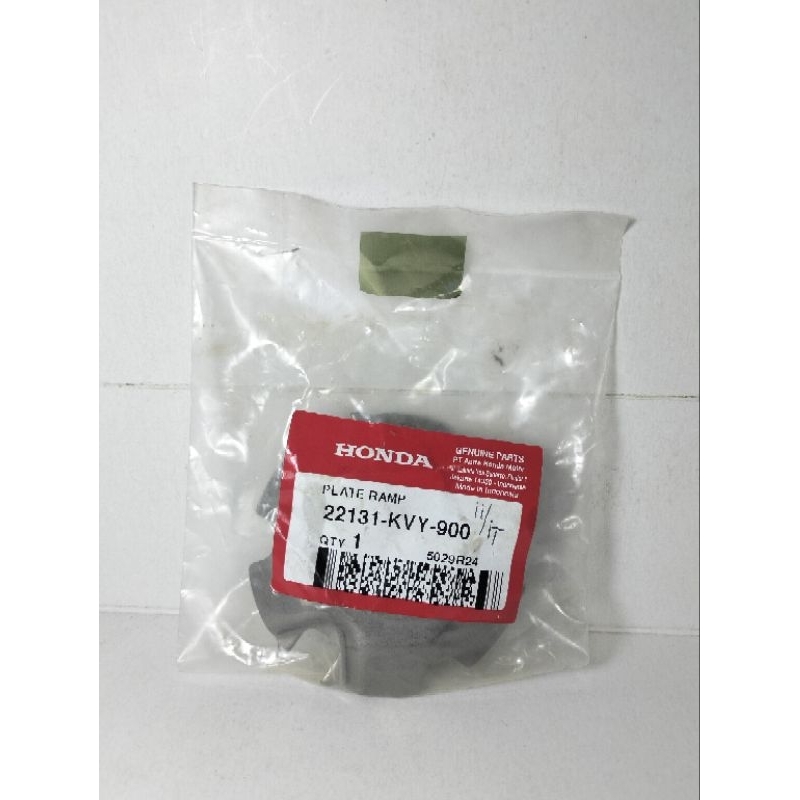 22131-KVY-900 HGP AHM 100% ORIGINAL ROLLER HOUSING PLATE BEAT SPACY CARBON ORIGINAL HGP PLATE RAMP K